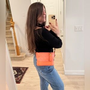 Meet your Posher, Nour